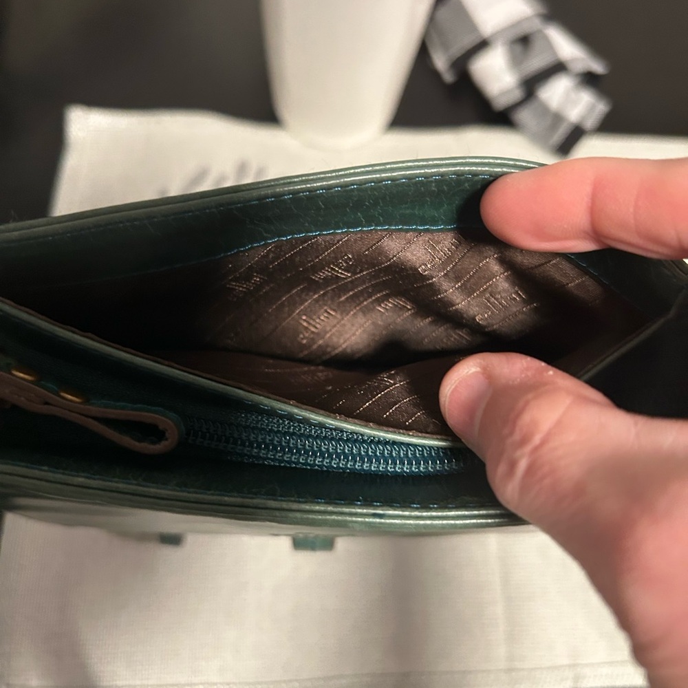 Cellini Pulse Green Buffalo Leather Crossbody Bag With Hidden Top Compartment - Picture 4 of 11